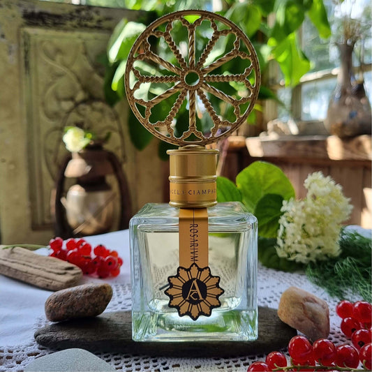 Iesakām aromātu: ceļojums mistēriju mīļotājiem - Rosarium